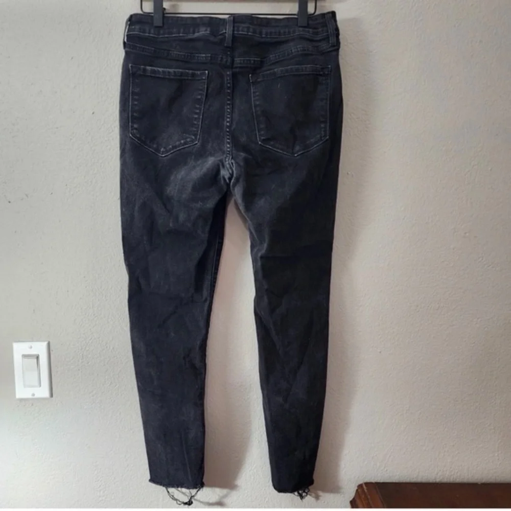 Old Navy - Rockstar Mid‎ Rise Skinny Jeans